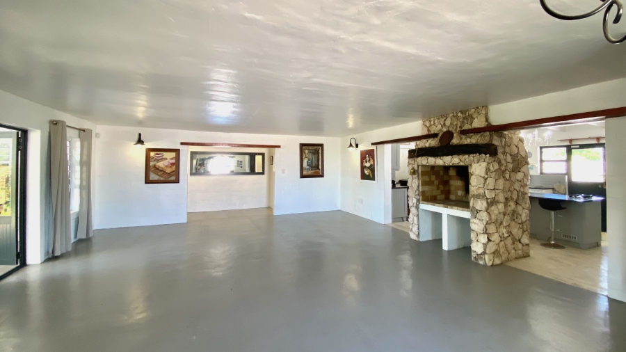 6 Bedroom Property for Sale in Jacobsbaai Western Cape